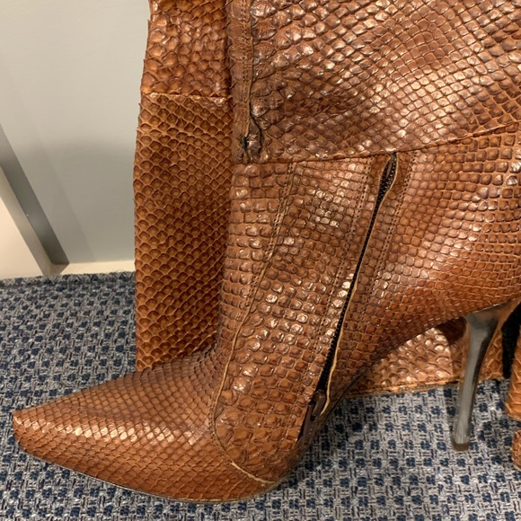 Vivien Lee thigh high genuine snakeskin boots - Picture 4 of 5